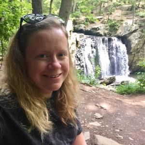 Meet your Posher, Beth